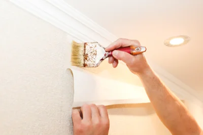 Pose de papier peint au Bû-sur-Rouvres — revêtements muraux et toiles de verre